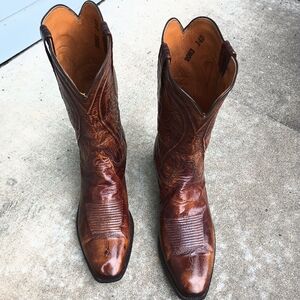 Lucchese 2083 Seville goatskin. Men's Size 14D French toe.